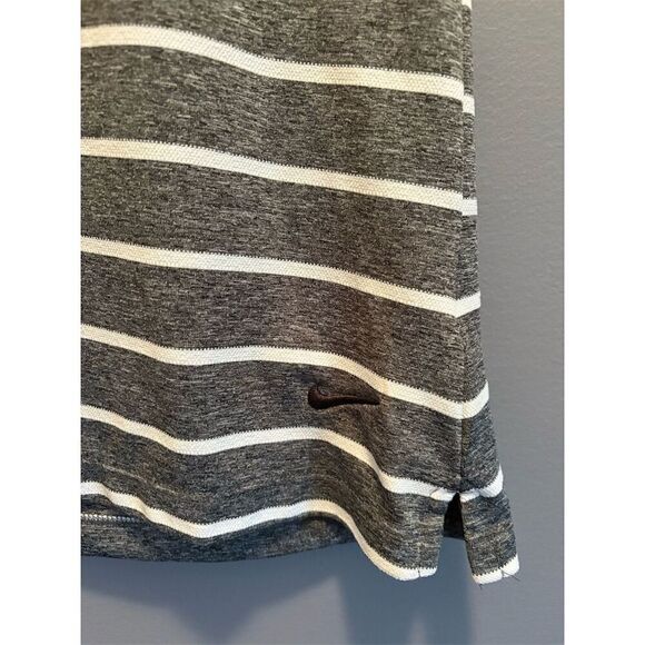 *3/$15 Nike Women's Sleeveless Striped Golf Gray Size S Dri-FIT - Picture 2 of 9